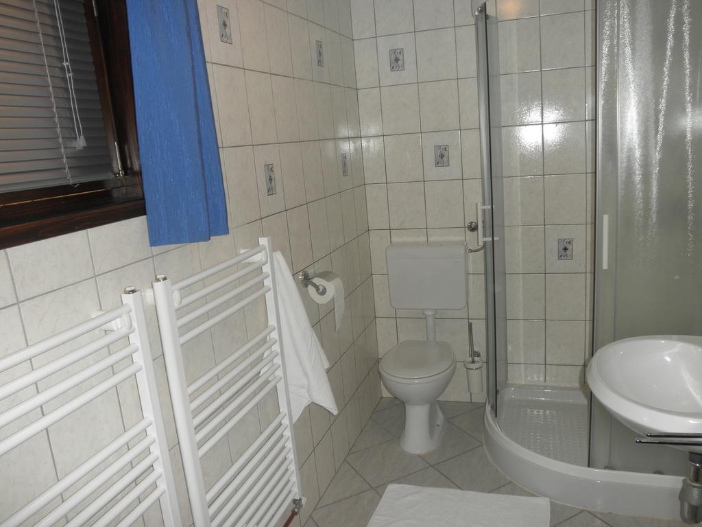 Holiday Home Cumar Cerkno Kamer foto